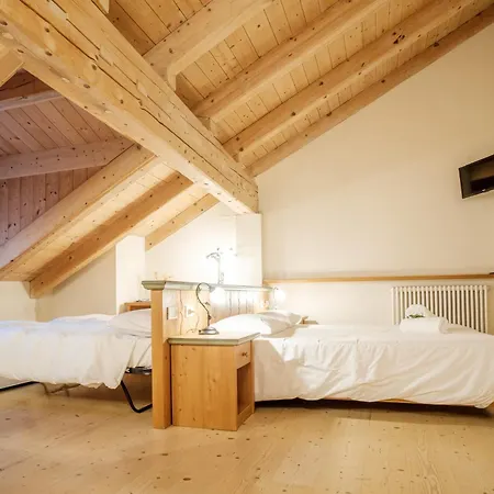 Casa Moresc Spiazzo  Room photo