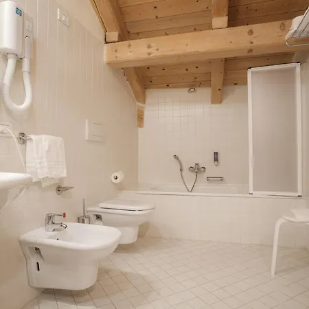 Casa Moresc Spiazzo  Room photo
