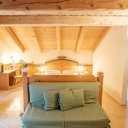 Casa Moresc Spiazzo  Room photo
