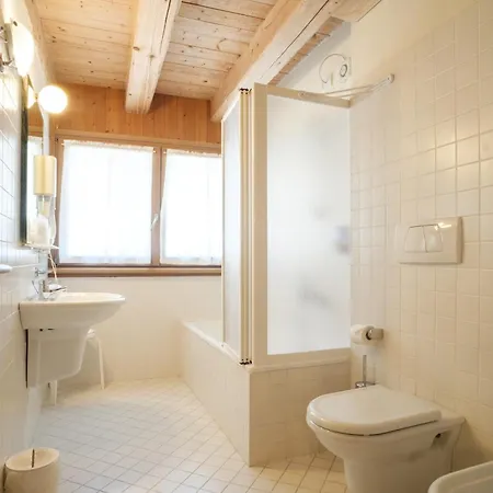 Casa Moresc Spiazzo  Room photo