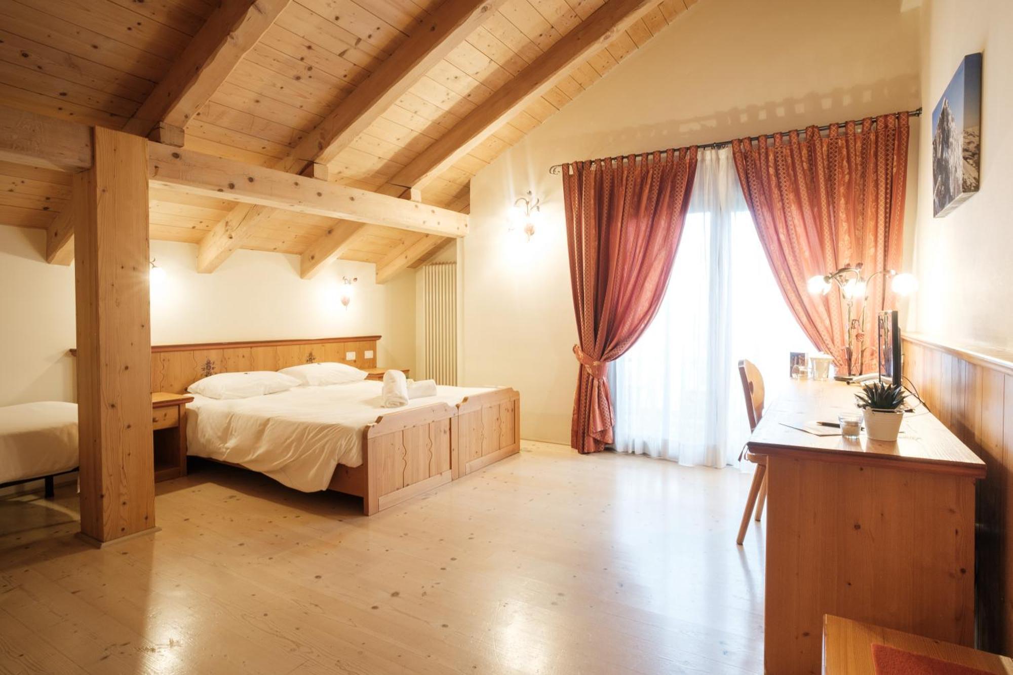 Hotel Casa Moresc Spiazzo (Trentino)